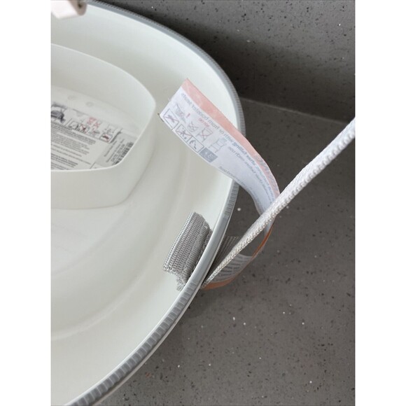 BabyBjörn Booster Seat 069021US White For Toddlers Using Existing Dining Chair - Picture 15 of 16